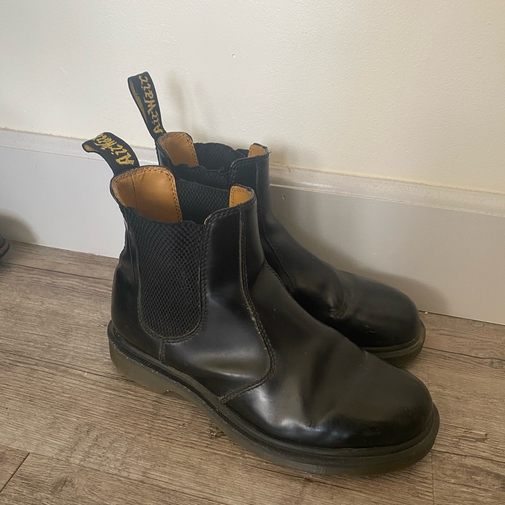 Doc Martens Chelsea Boot Black Leather - Picture 3 of 4